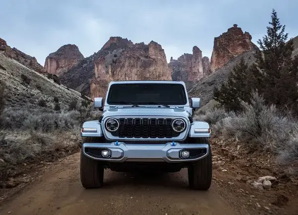 El icónico Jeep Wrangler se renueva