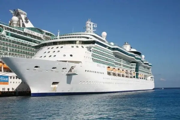 Empleo en Cruceros de Lujo Oportunidades en Royal Caribbean